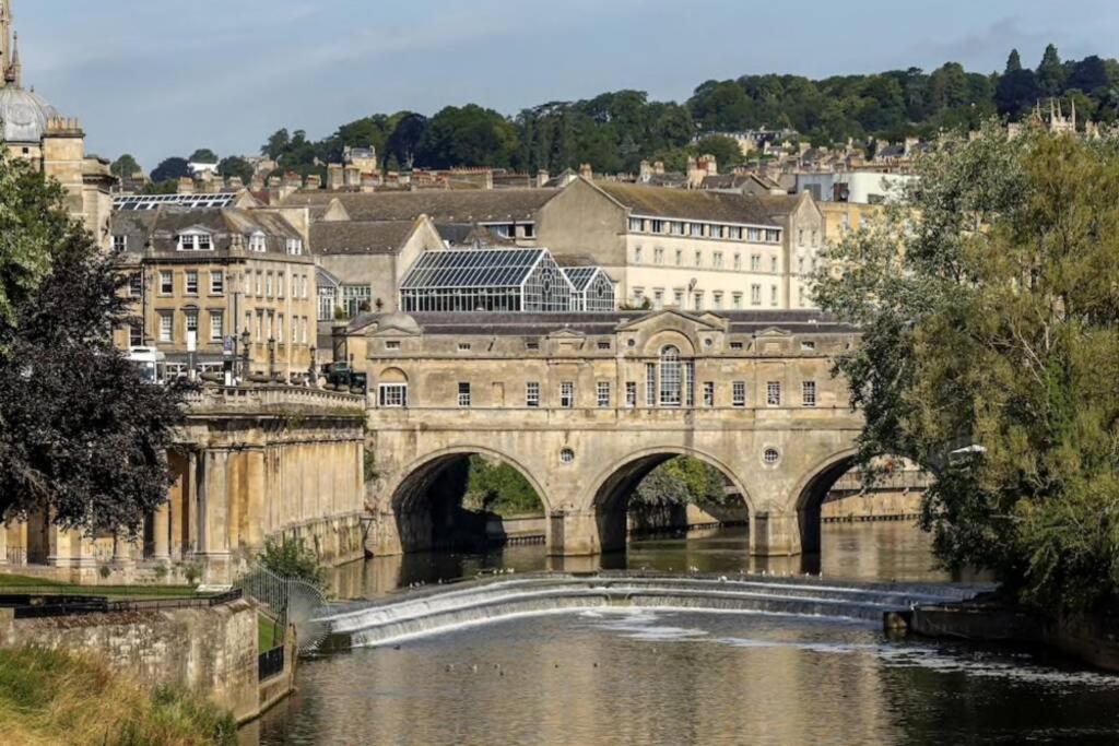 Georgian Apartment Located In The Center Of Bath. Dış mekan fotoğraf